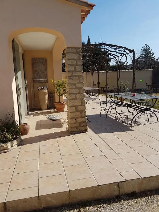 Fleur De Garance Bed & Breakfast Le Thor